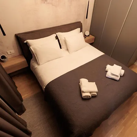 Zarina - Old Town Center Apartment