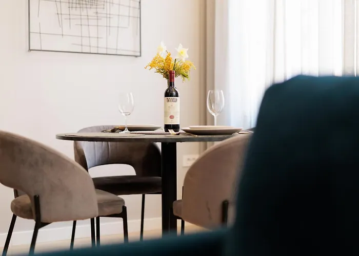 Zarina - Old Town Center